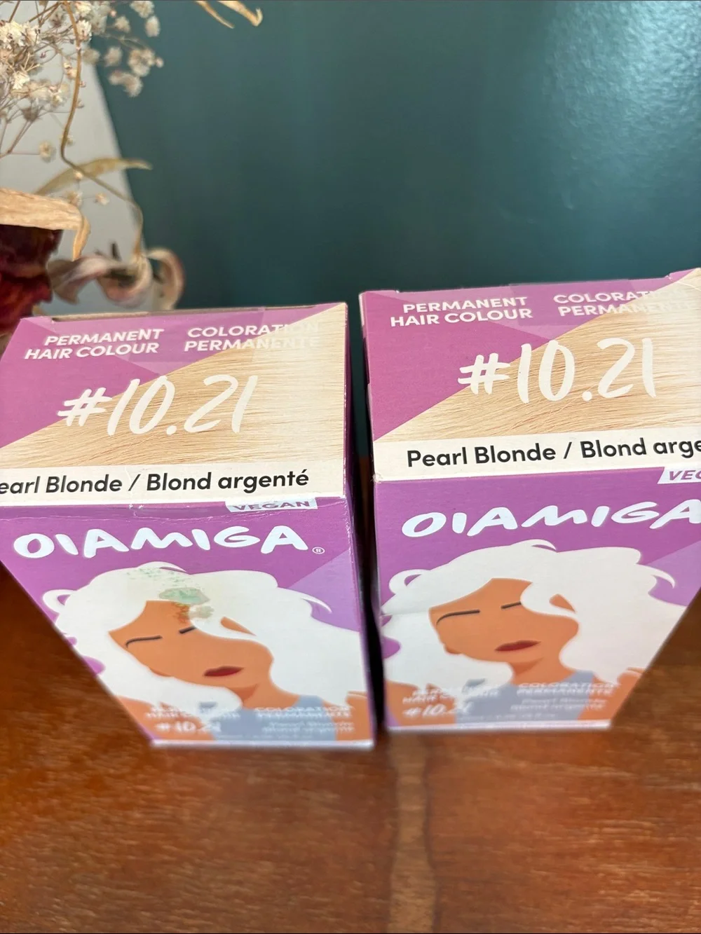 OIAMIGA Vegan Pearl Blonde Hair Color – Purple Packaging